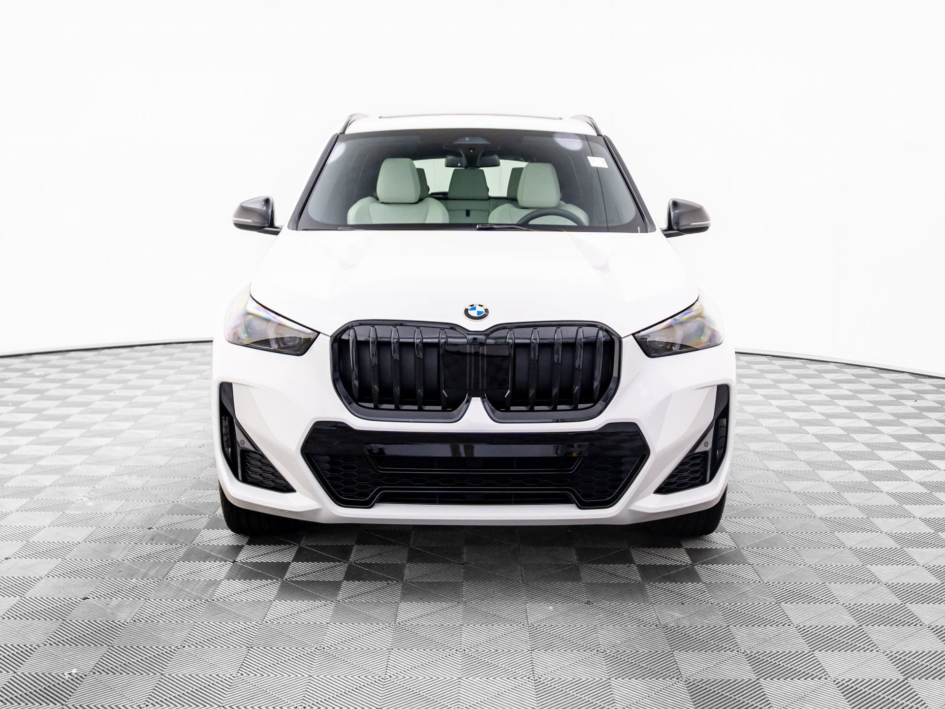 Certified 2026 BMW X1 xDrive28i image 9