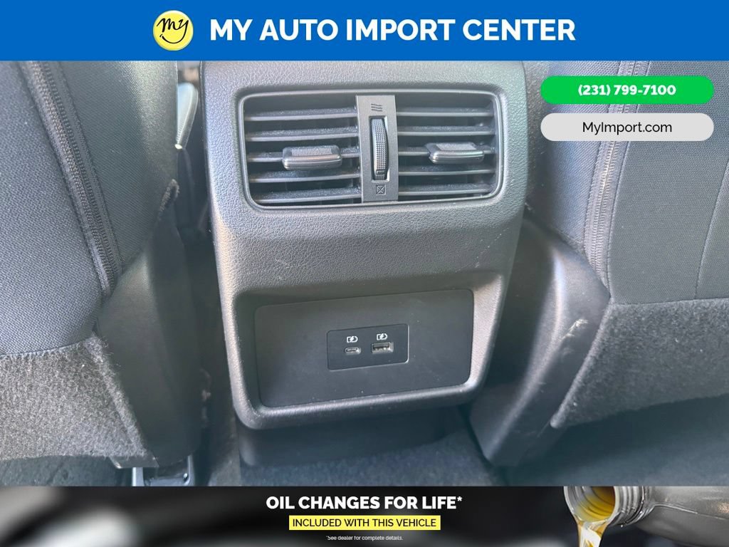 Used 2023 Nissan Rogue SV AWD/4WD image 33