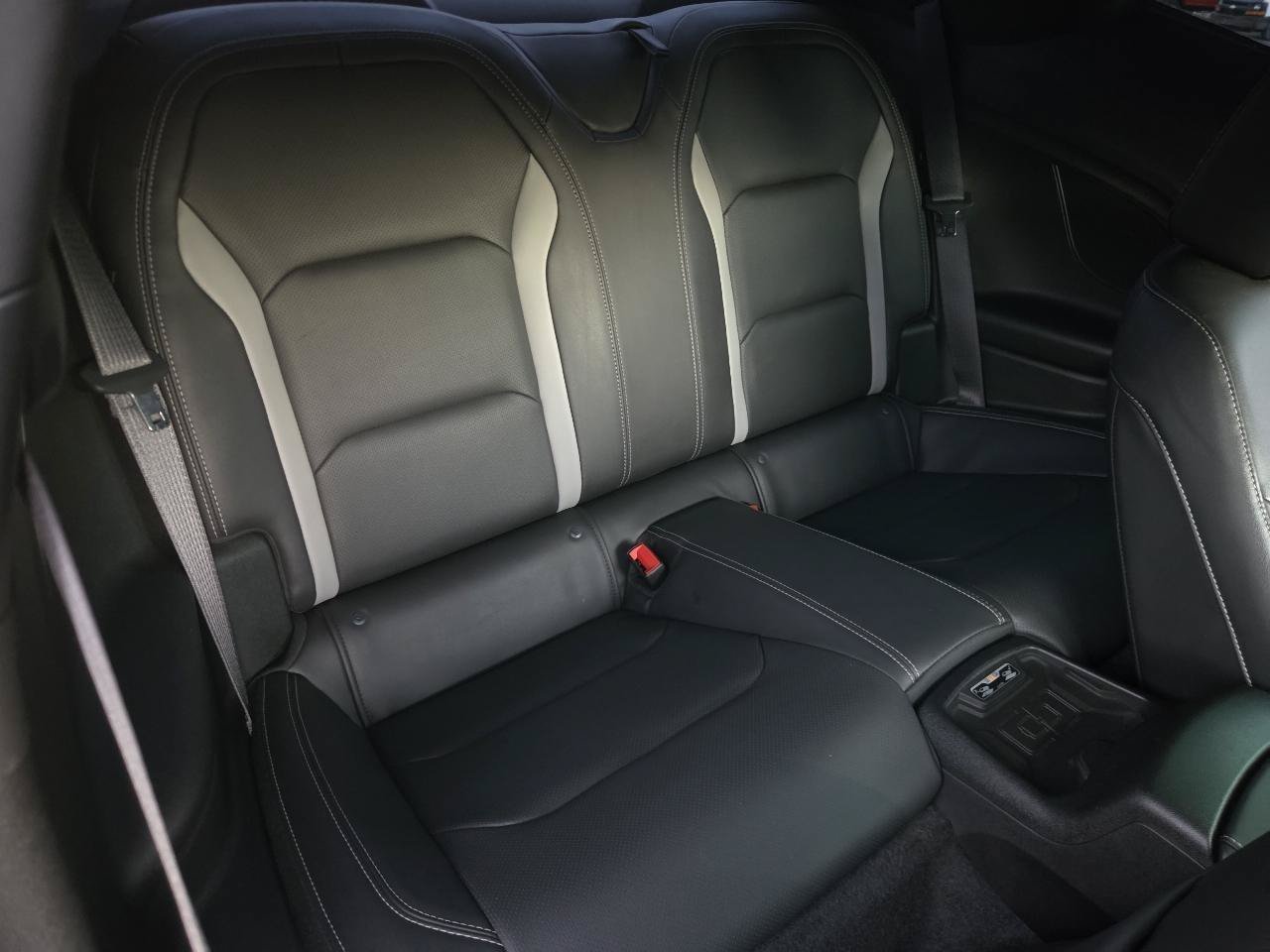 Used 2018 Chevrolet Camaro SS RWD image 13
