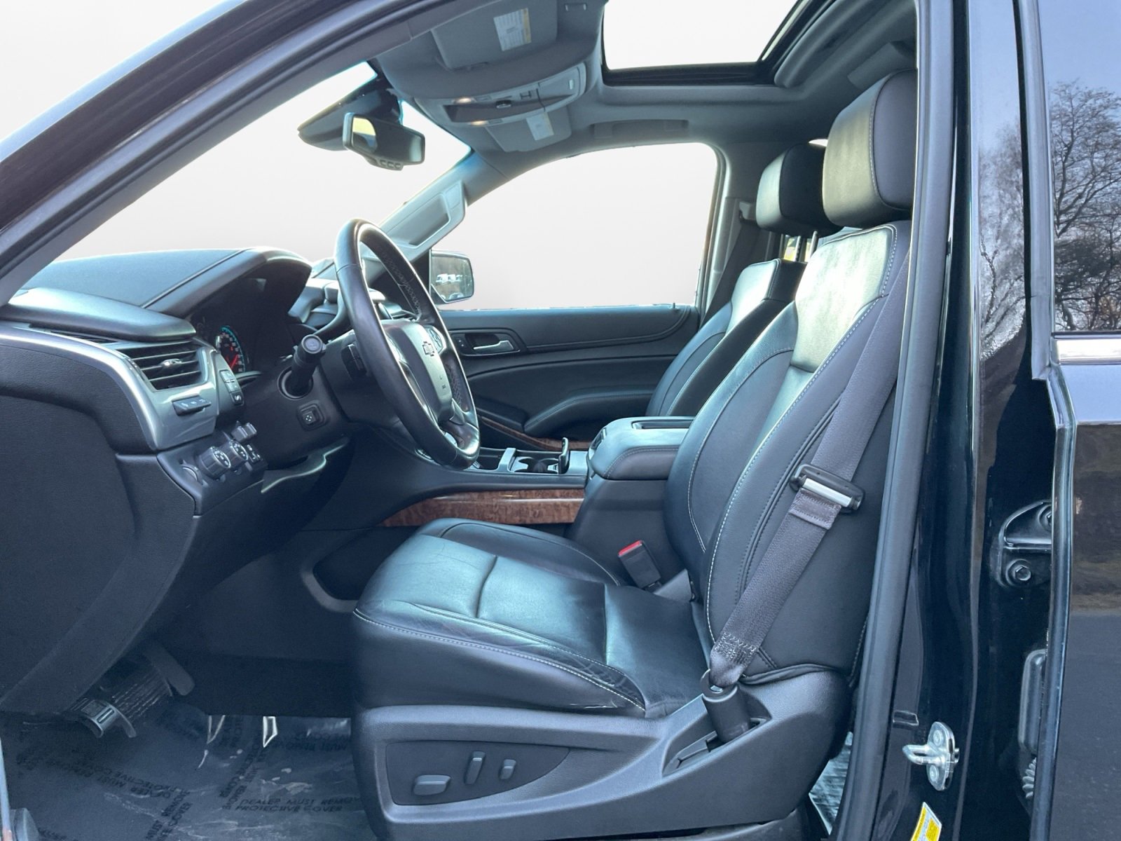 Used 2017 Chevrolet Tahoe Premier image 9