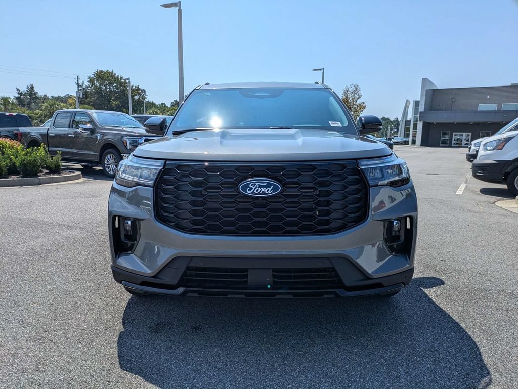 New 2027 Ford Explorer ST-Line RWD image 9