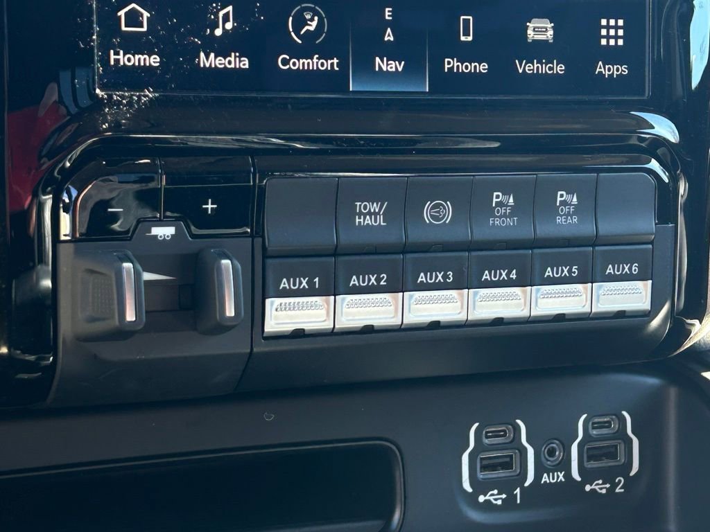 Certified 2022 RAM 3500 Laramie image 28