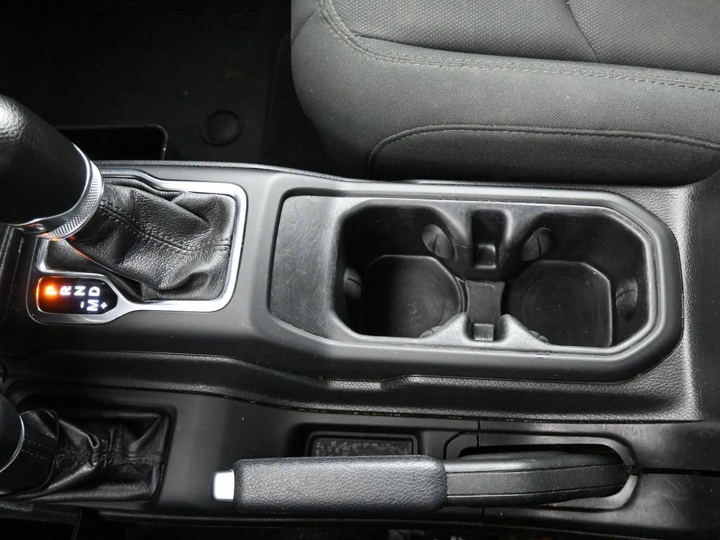 Used 2020 Jeep Wrangler Unlimited Sport S image 33