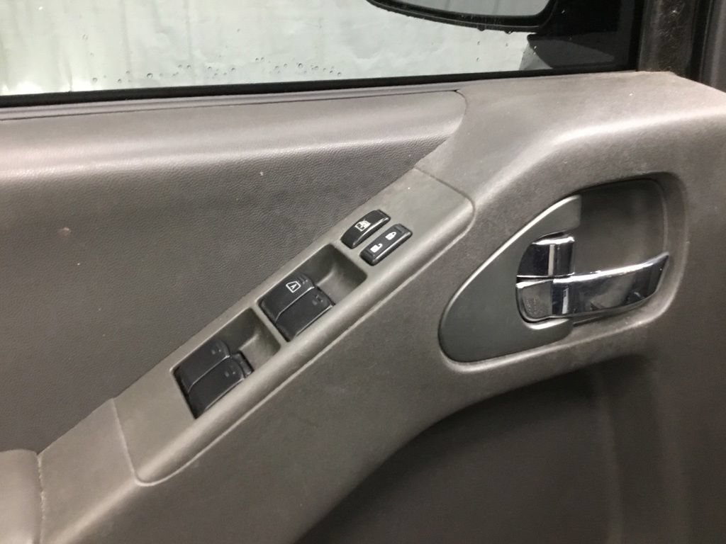 Used 2019 Nissan Frontier PRO-4X AWD/4WD image 7