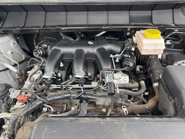 Used 2024 Nissan Pathfinder SV image 23