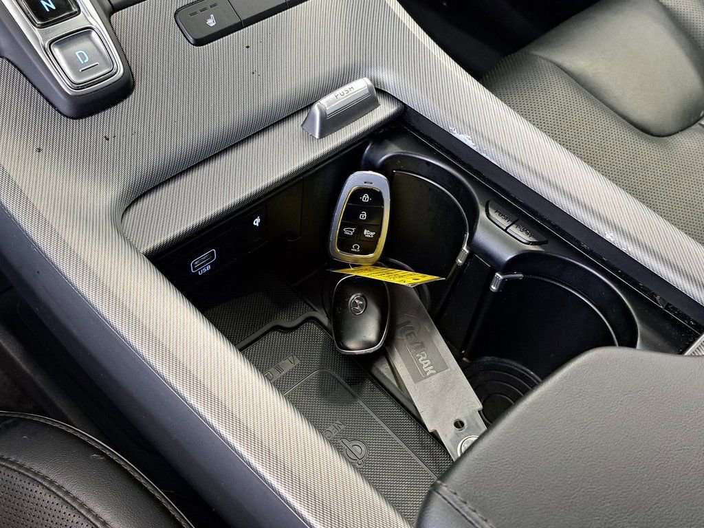 Used 2024 Hyundai Palisade SEL image 16