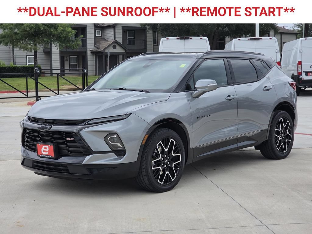 Used 2023 Chevrolet Blazer RS w/ Driver Confidence II Package AWD/4WD image 3