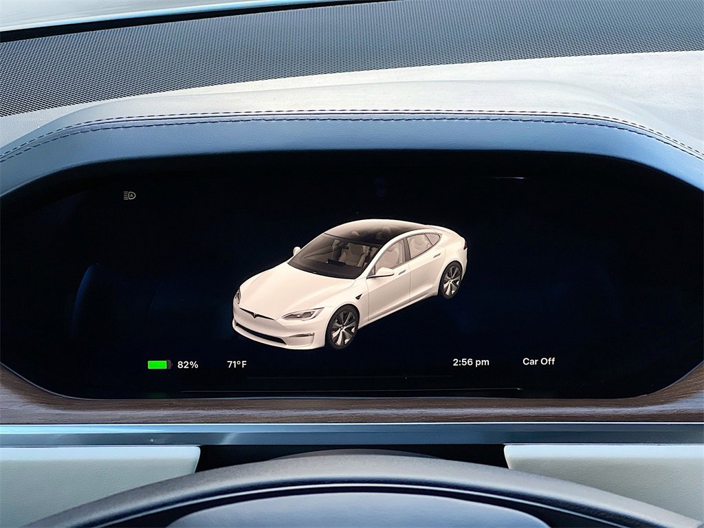 Used 2022 Tesla Model S image 11