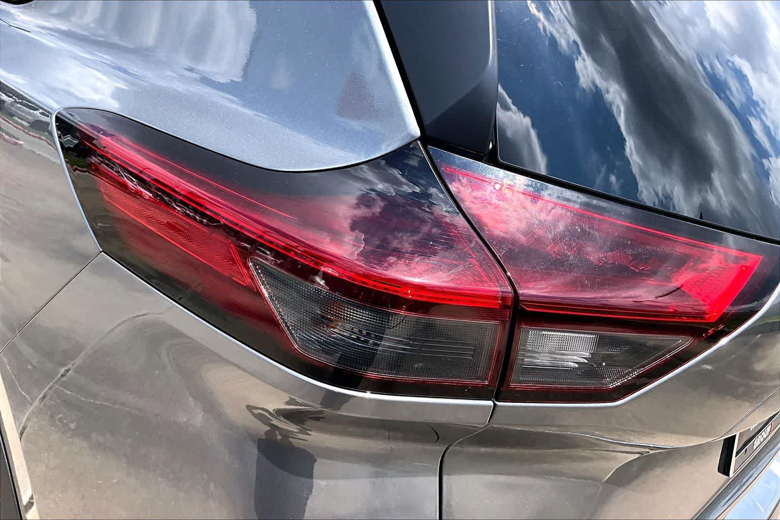 Certified 2023 Nissan Rogue SV w/ SV Premium B Package FWD image 27