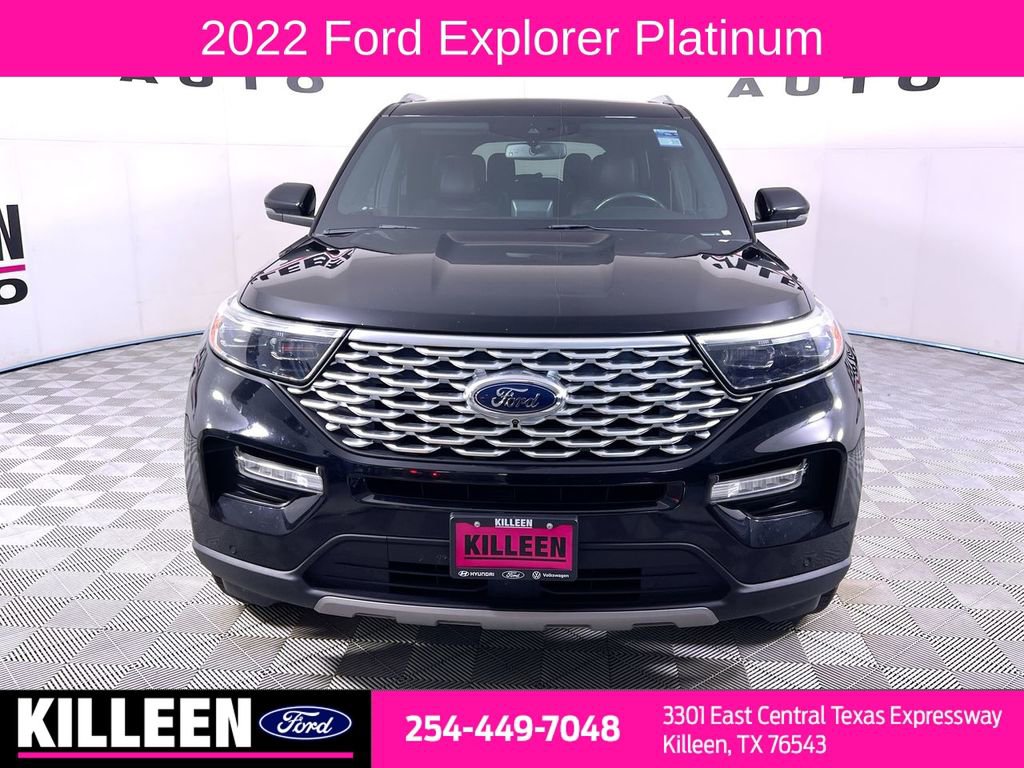 Used 2022 Ford Explorer Platinum w/ Equipment Group 601A image 2