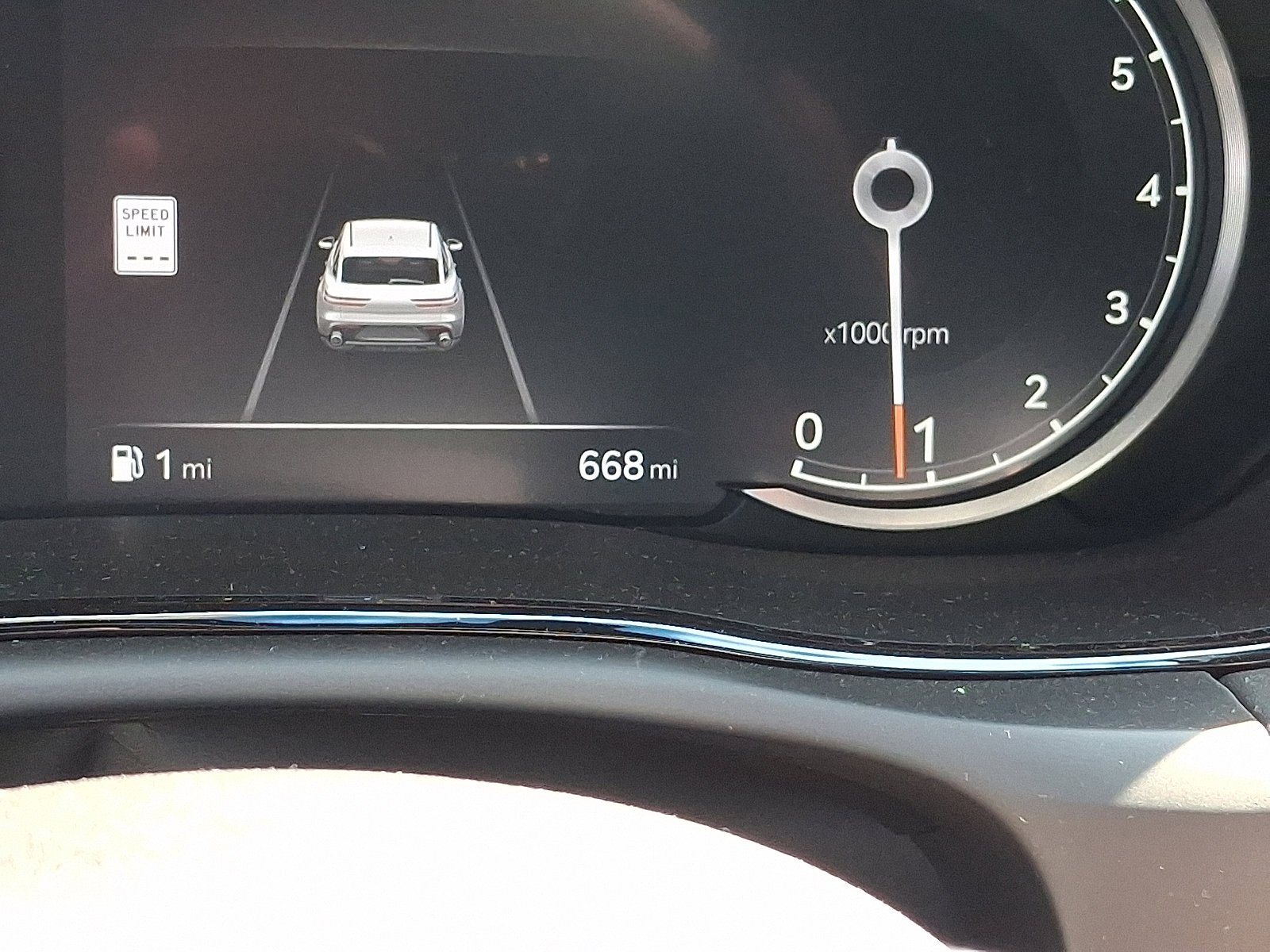 Used 2025 Genesis GV70 3.5T Sport image 22