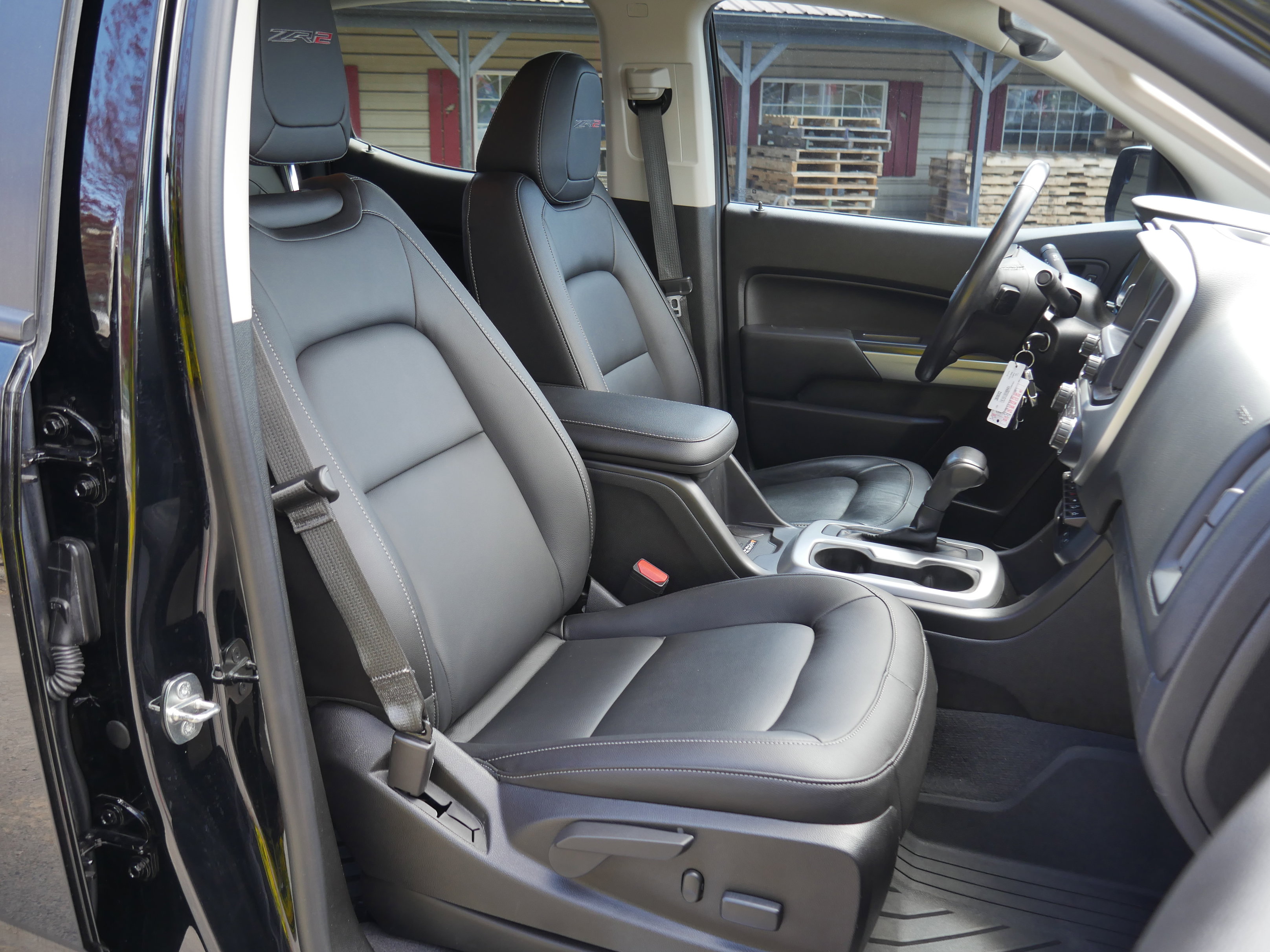 Used 2019 Chevrolet Colorado ZR2 w/ LPO, Power Package image 28