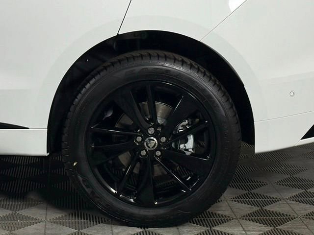 New 2026 Jaguar F-PACE R-Dynamic S image 14