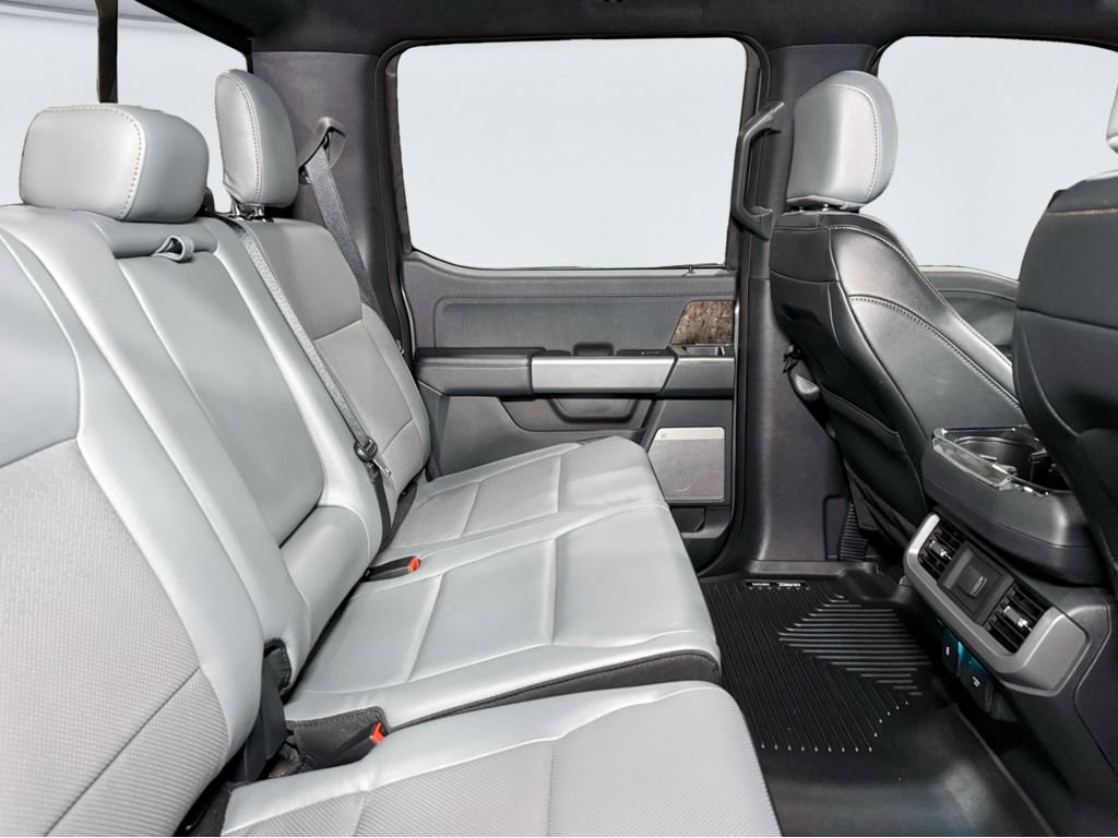 Used 2023 Ford F150 Lightning Lariat image 22