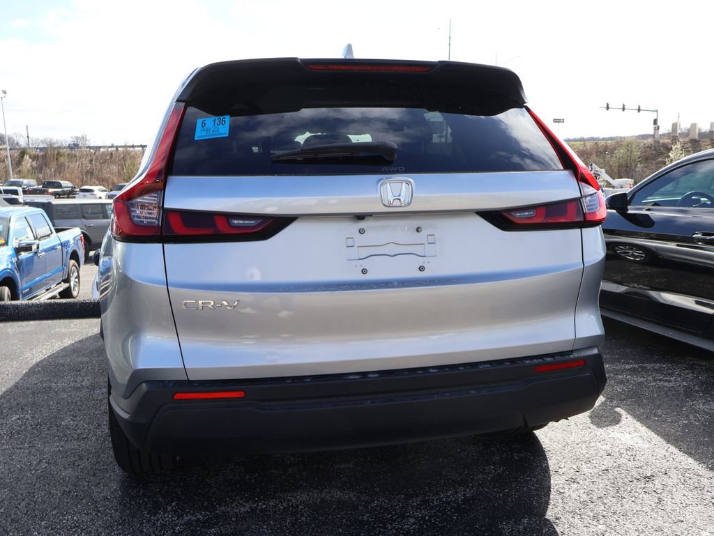 Used 2025 Honda CR-V LX image 8