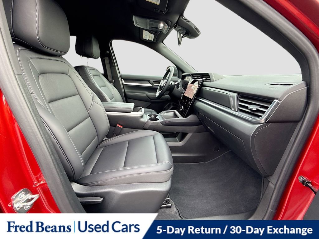 Used 2026 GMC Terrain Elevation w/ Elevation Premium Package image 30