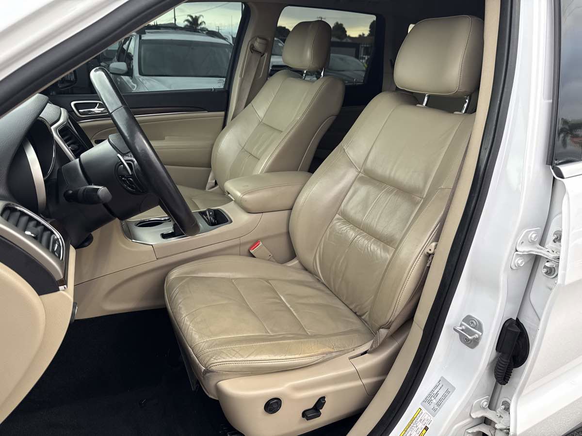 Used 2015 Jeep Grand Cherokee Limited RWD image 11