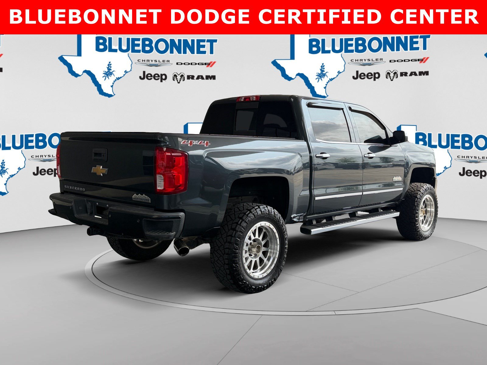 Used 2017 Chevrolet Silverado 1500 High Country AWD/4WD image 5