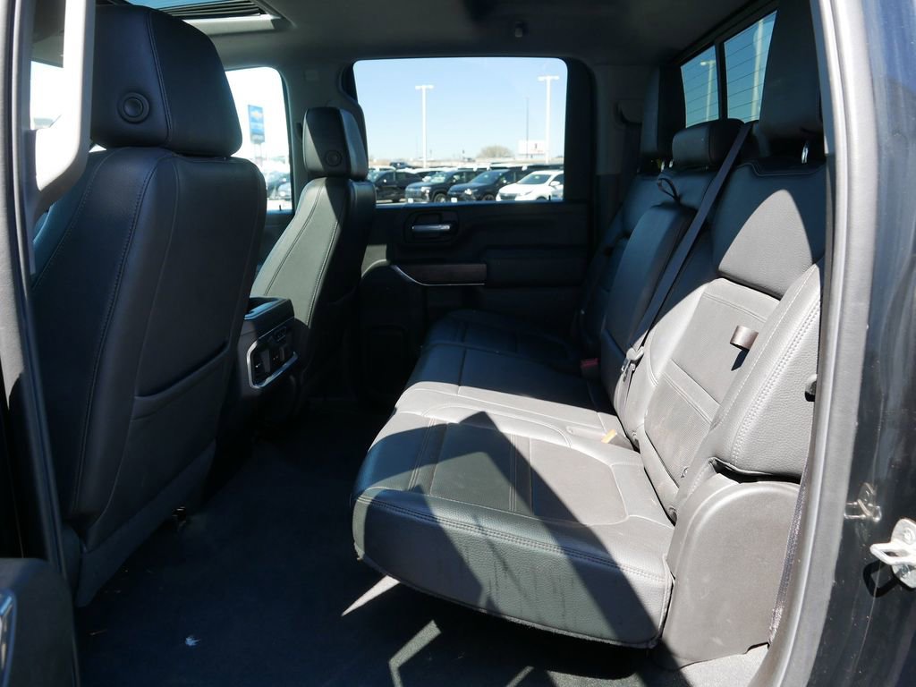 Used 2021 GMC Sierra 2500 Denali w/ Denali Ultimate Package AWD/4WD image 17