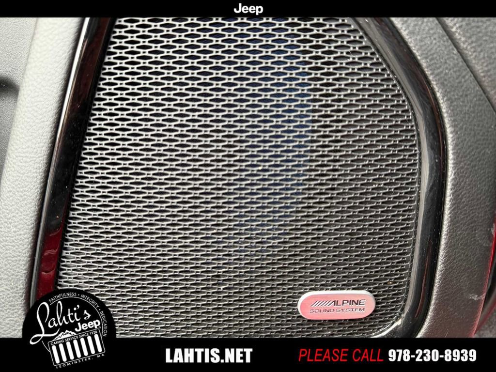 Certified 2022 Jeep Compass Limited w/ (RED) Package image 42