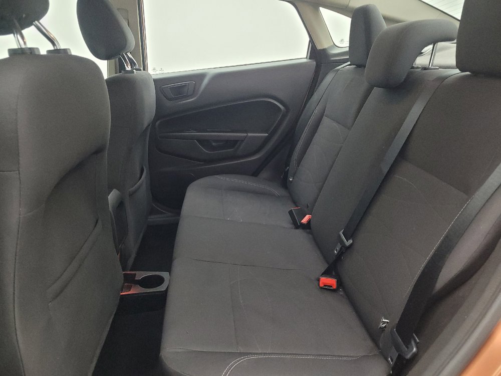 Used 2017 Ford Fiesta SE FWD image 18