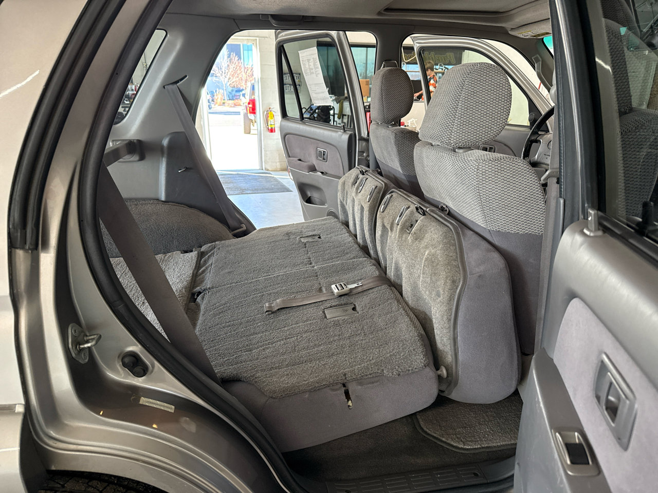 Used 2002 Toyota 4Runner SR5 image 33