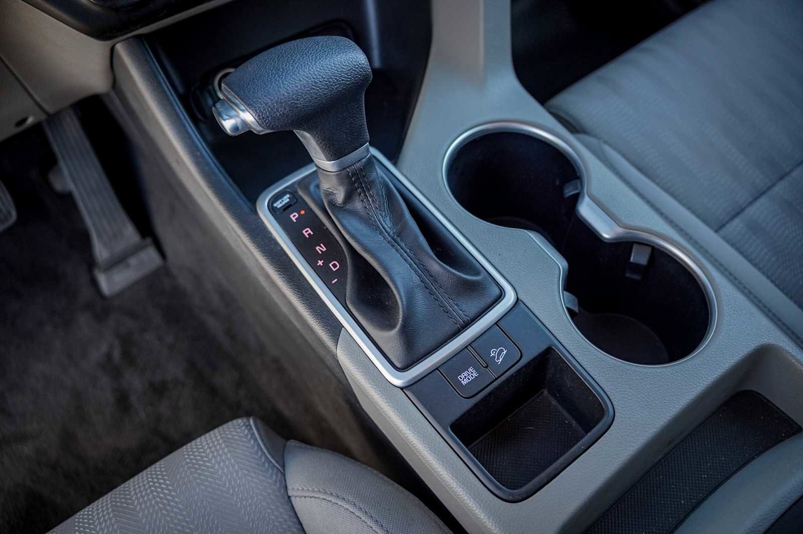 Used 2022 Kia Sportage LX image 18