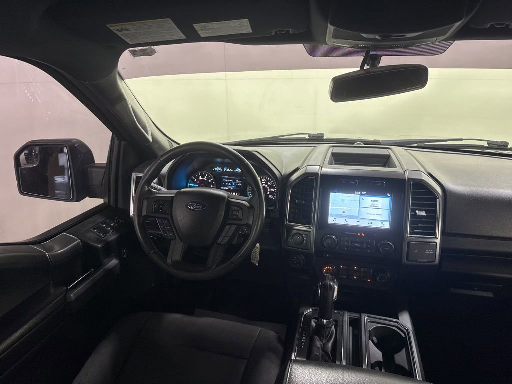 Used 2017 Ford F150 XLT w/ Equipment Group 302A Luxury AWD/4WD image 18
