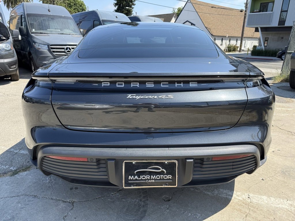Used 2022 Porsche Taycan 4S image 5