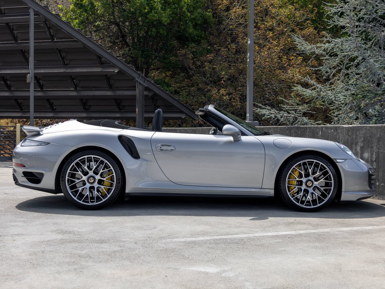 Certified 2015 Porsche 911 Turbo S AWD/4WD image 12