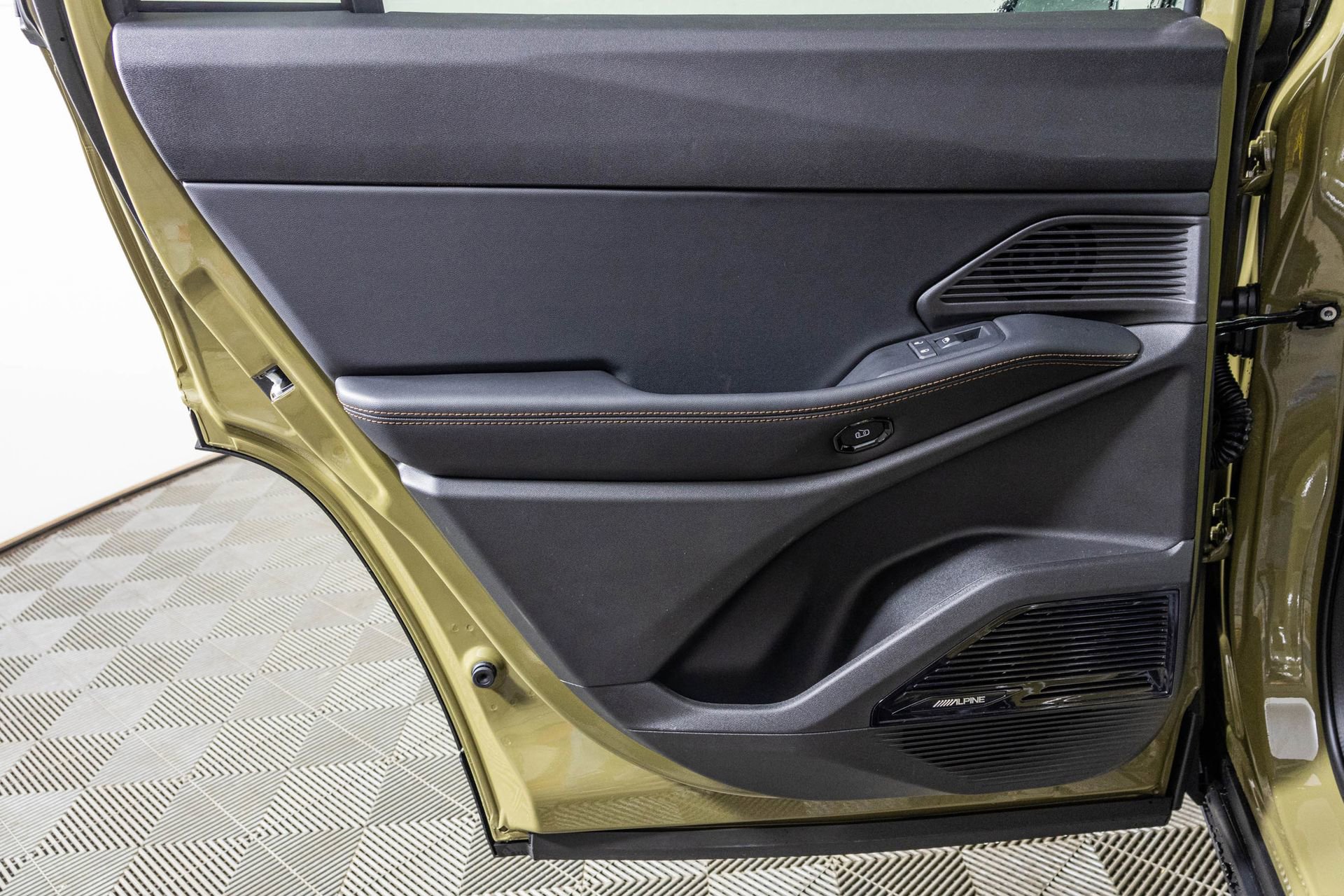 New 2026 Jeep Cherokee Overland w/ Advanced Pro Tech Group image 44