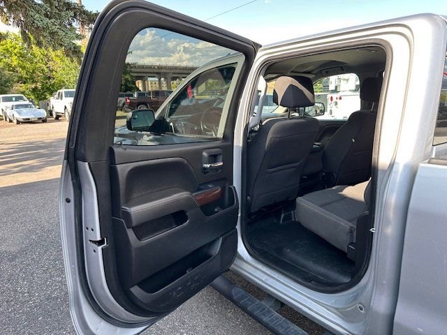 Used 2017 GMC Sierra 2500 SLE image 7