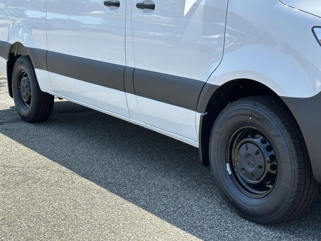 New 2025 Mercedes-Benz Sprinter 2500 image 12