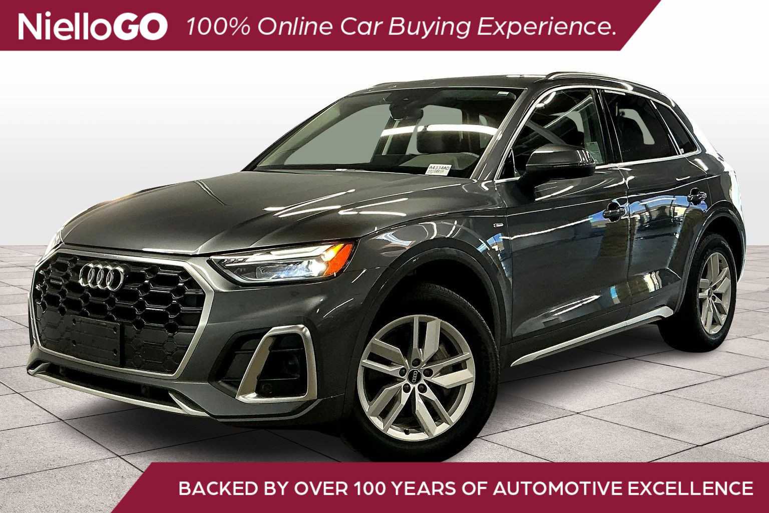 Used 2023 Audi Q5 2.0T Premium w/ Convenience Package image 1