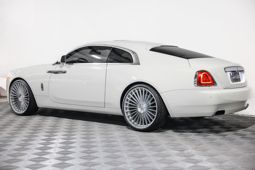 Used 2014 Rolls-Royce Wraith RWD image 16