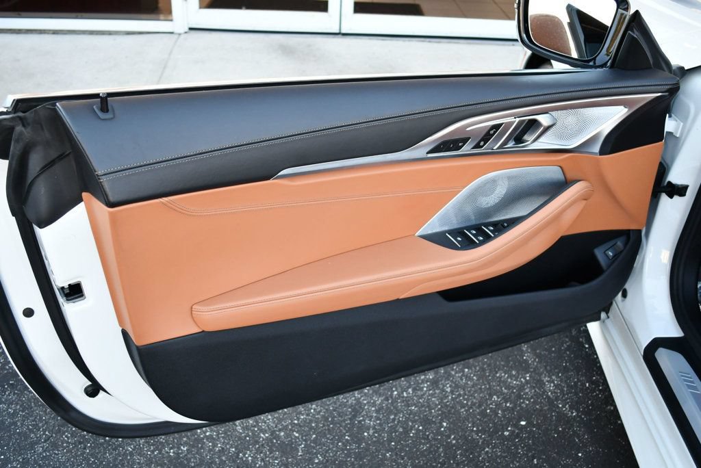 Used 2022 BMW M850i xDrive Convertible w/ Driving Assistance Package AWD/4WD image 11