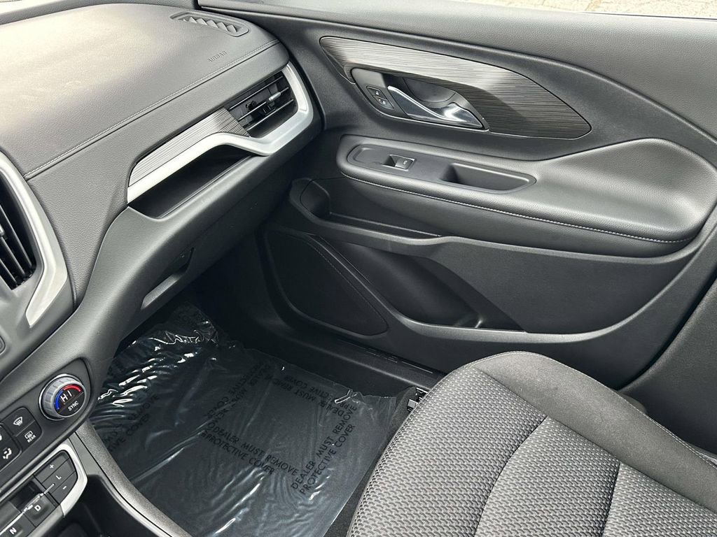 Certified 2023 GMC Terrain SLE w/ Driver Convenience Package image 30