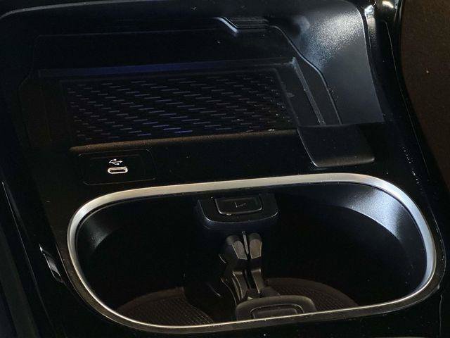 Used 2025 Mercedes-Benz CLA 250 4MATIC image 35