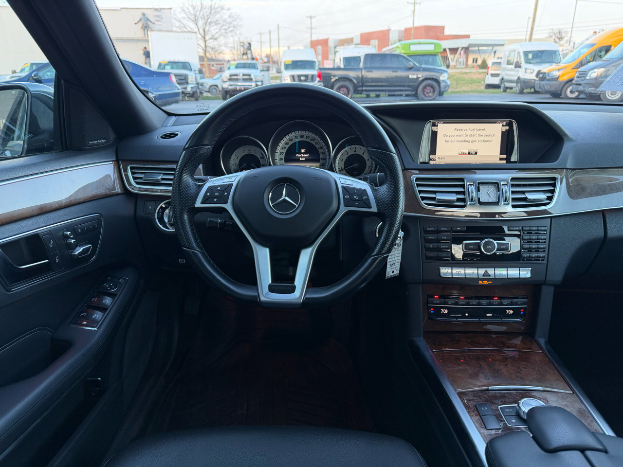 Used 2014 Mercedes-Benz E 350 4MATIC Sedan image 16