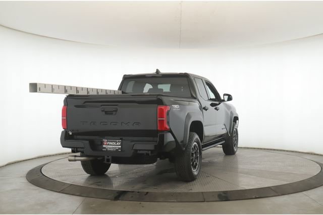Used 2026 Toyota Tacoma TRD Off-Road AWD/4WD image 7