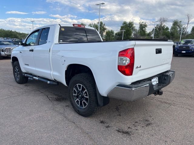 Used 2016 Toyota Tundra SR5 w/ SR5 Upgrade Package AWD/4WD image 3