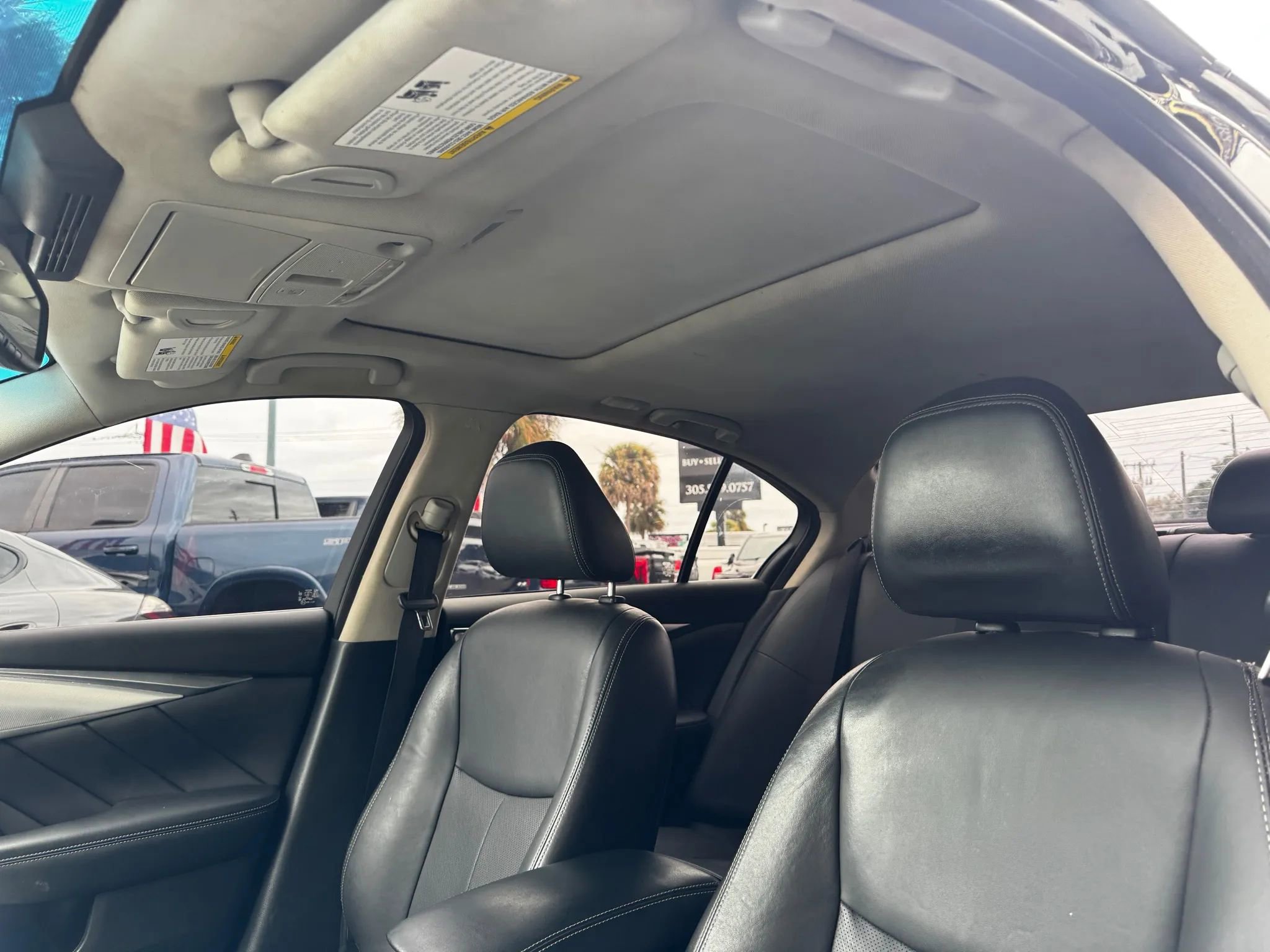 Used 2018 INFINITI Q50 Luxe w/ Essential Package (3.0T Luxe) image 14