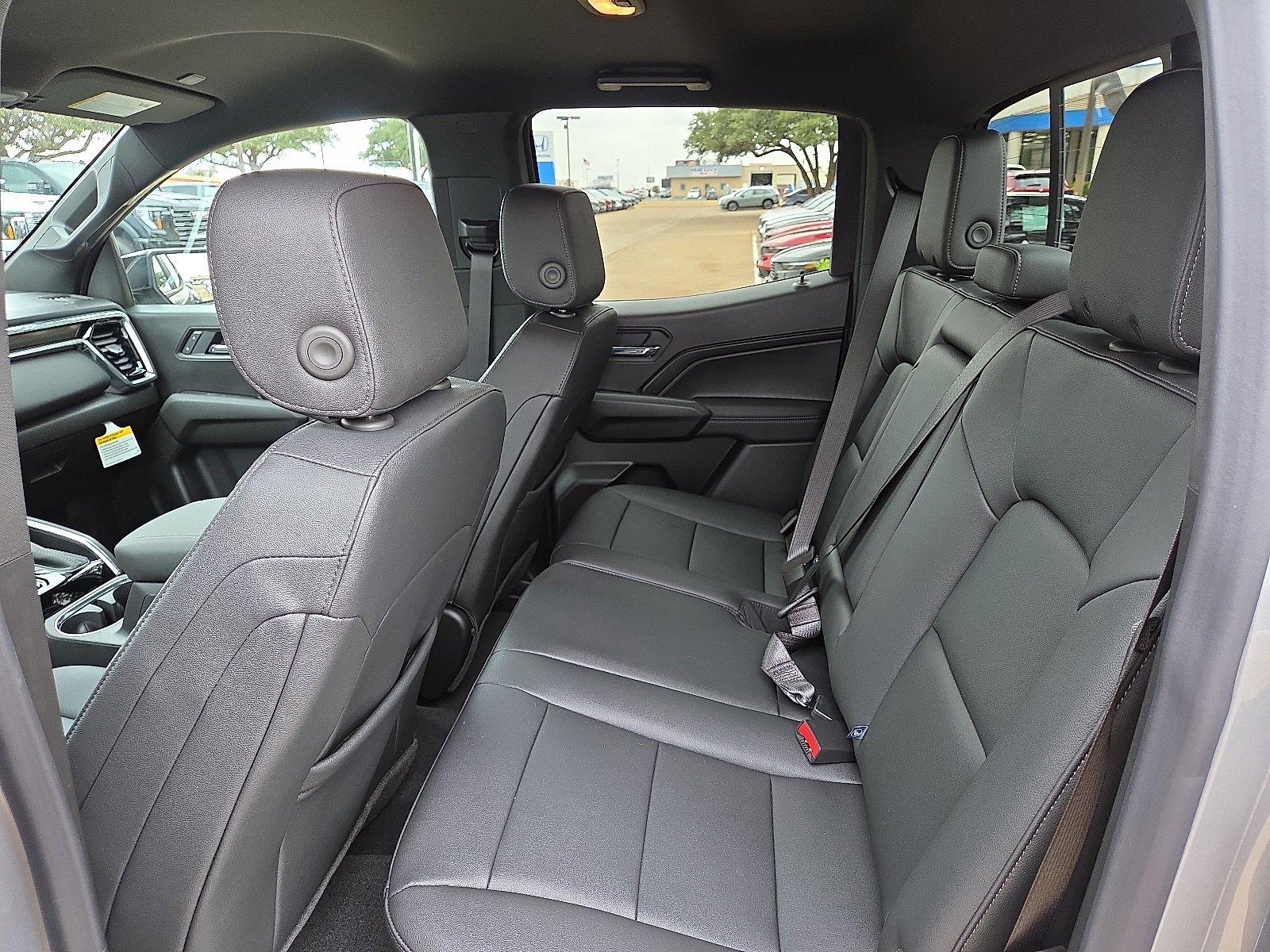 New 2026 GMC Canyon Elevation w/ Convenience Package image 7