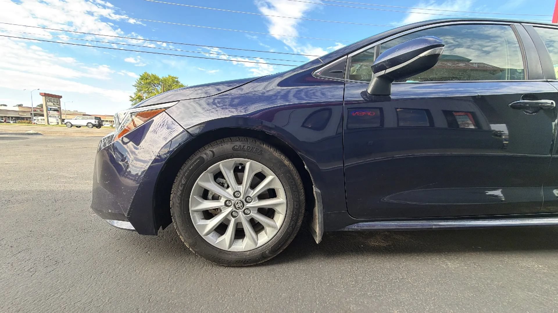 Used 2021 Toyota Corolla XLE w/ Carpet Mat Package (TMS) FWD image 15