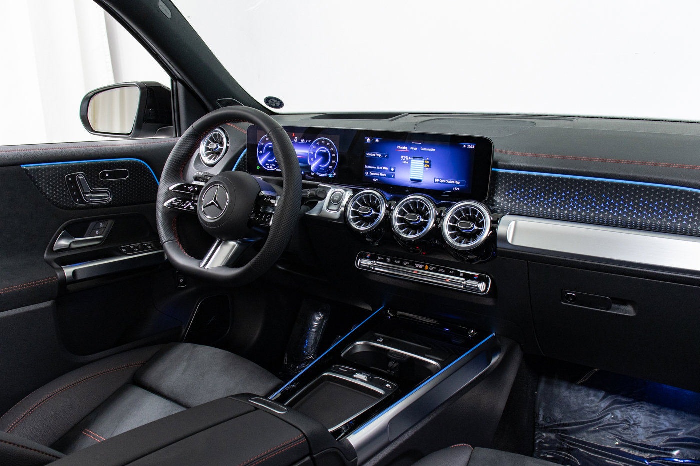 New 2024 Mercedes-Benz EQB 300 4MATIC image 18