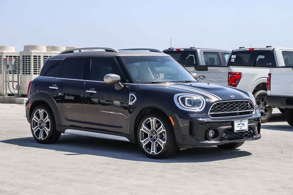 Used 2024 MINI Cooper Countryman S FWD image 3