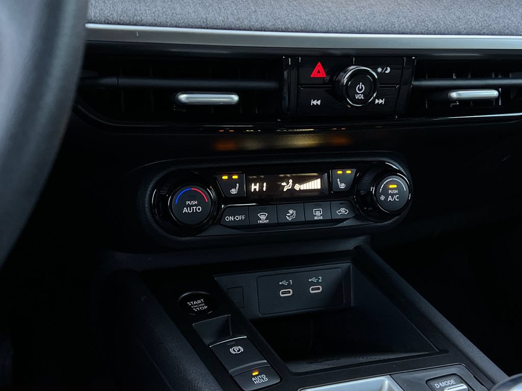 New 2026 Nissan Kicks SV w/ SV Premium Package AWD/4WD image 15