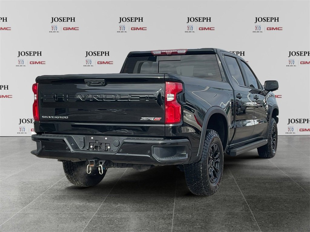 Used 2023 Chevrolet Silverado 1500 ZR2 w/ Technology Package image 7