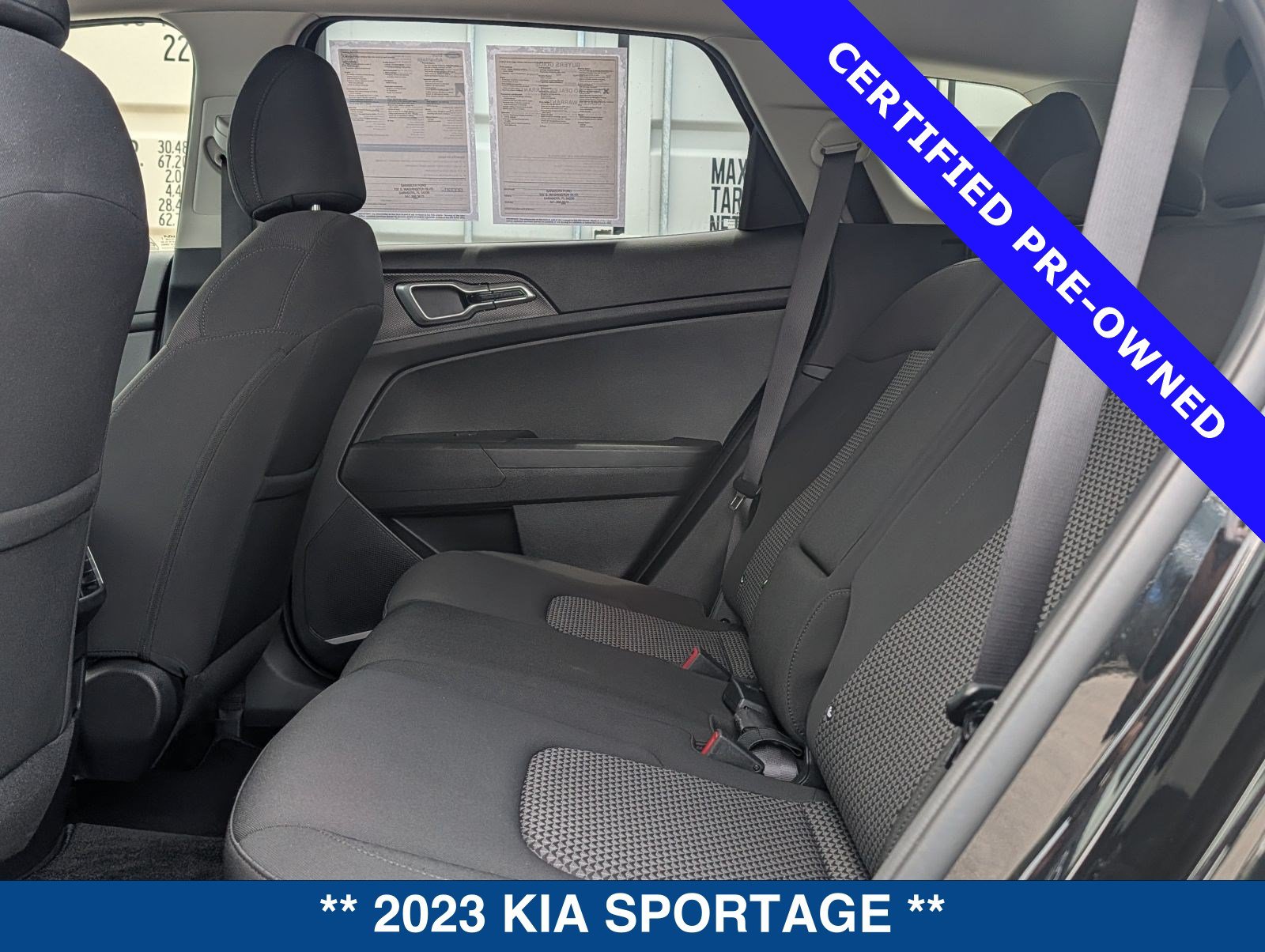 Used 2023 Kia Sportage LX FWD image 15