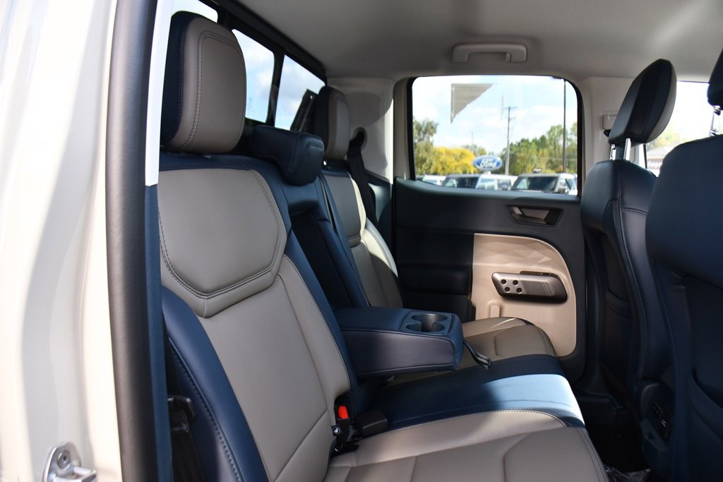 New 2025 Ford Maverick Lariat image 17